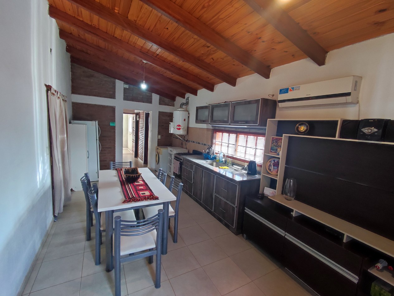 CASA EN PINARES 3 DORMITORIOS CON QUINCHO+ PILETA