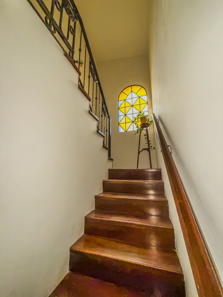 IMPONENTE CASA EN VENTA