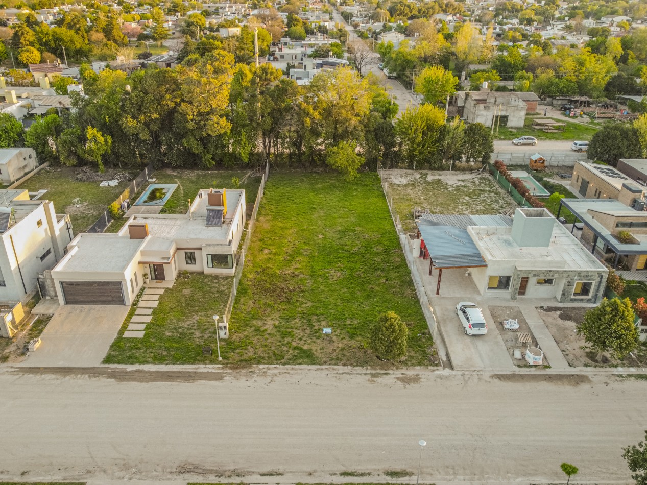 LOTE EN TIERRAS DEL ESTE I DE 721M2