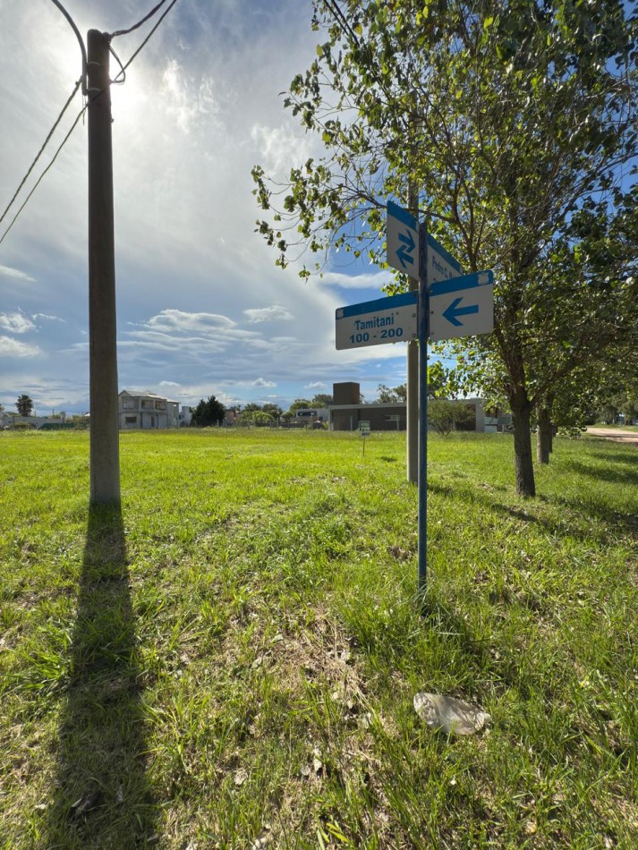 LOTE ESQUINA 578 M2 A 3 CUADRAS LAGO