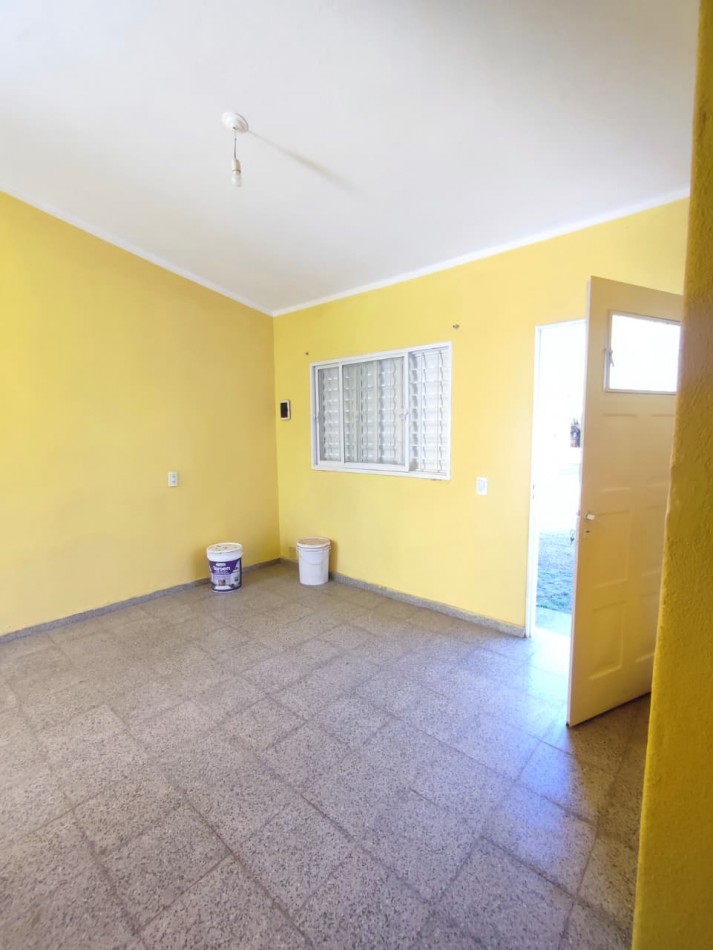 CASA EN ALQUILER CALLE PASO N°454, ALMAFUERTE