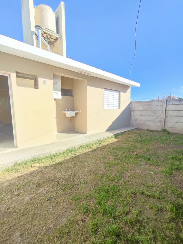 CASA EN ALQUILER CALLE PASO N°454, ALMAFUERTE