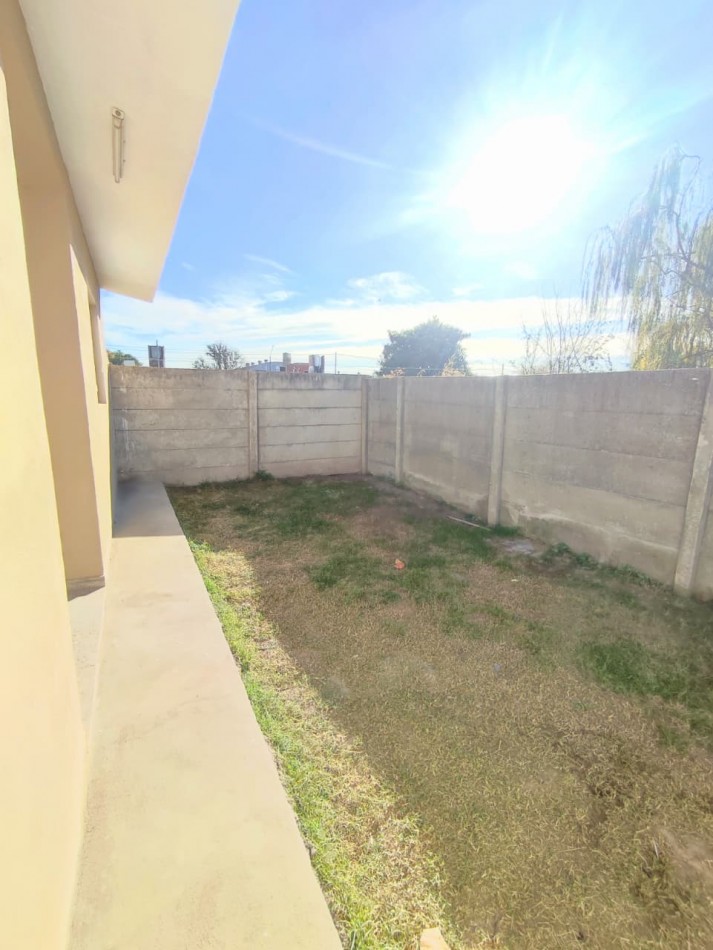 CASA EN ALQUILER CALLE PASO N°454, ALMAFUERTE