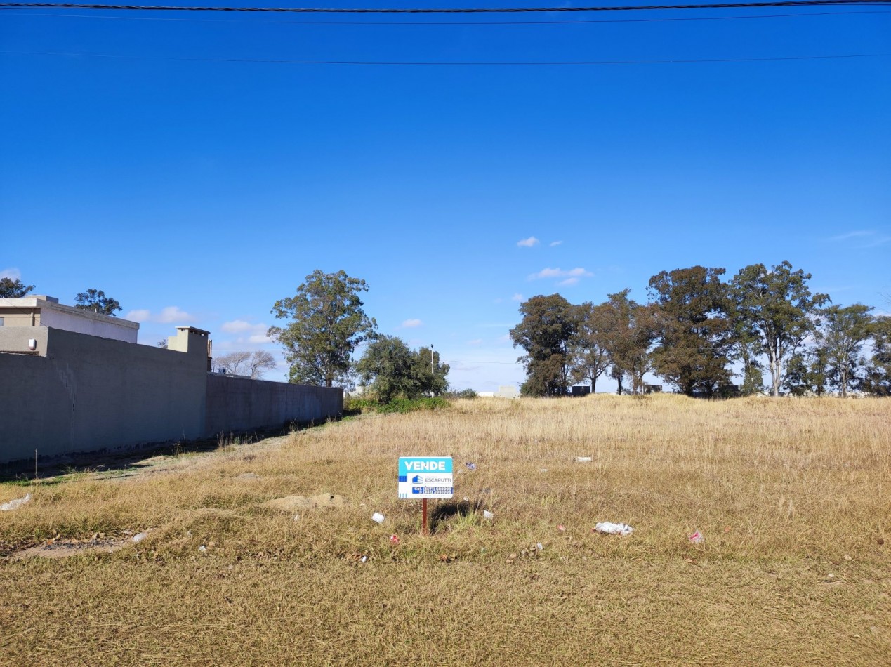 SE VENDE lote en Bo Villa Zoila, ciudad de Rio Tercero de 1000m2