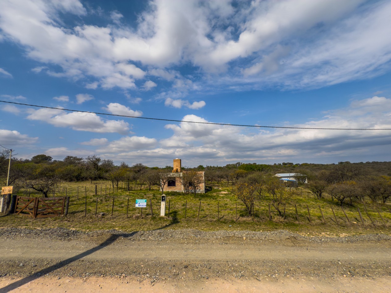 VIVIENDA EN CONSTRUCCION RUCALHUE LAS BAJADAS- FINANCIACION- SE RECIBE VEHICULO. 